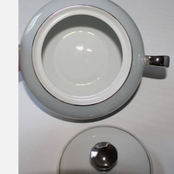 Vintage Sugar Bowl & Creamer Porcelain Serving Set Empress China Belle Fonte - Picture 4 of 7